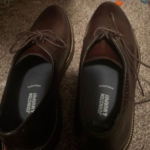 Johnston & Murphy shoe new without box I never use